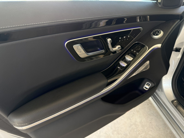 Mercedes-Benz S-Razred 350